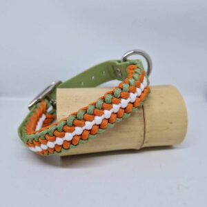 Collier paracorde et biothane vert orange et blanc fabriqué à la main par Boulipote and co en France